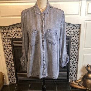 Love 8 blue snap shirt, size large, good used condition